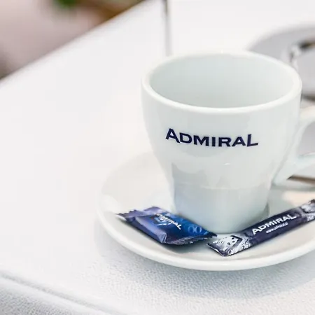 Admiral Hotel 3*