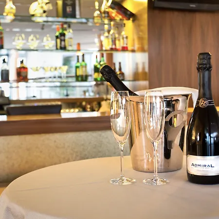 Casino & Admiral 3* Козина