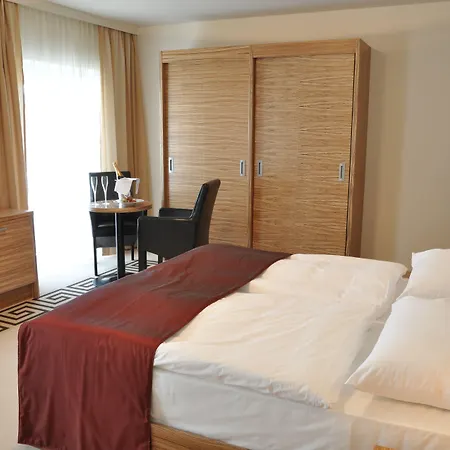 Ξενοδοχείο Casino & Admiral