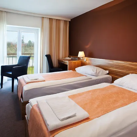 호텔 Casino & Admiral 코지나