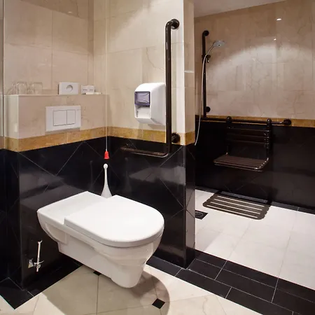 Отель Casino & Admiral 3*