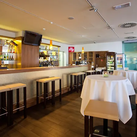 Casino & Admiral Козина