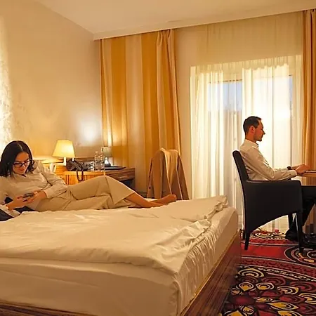 Hotel Admiral 3*