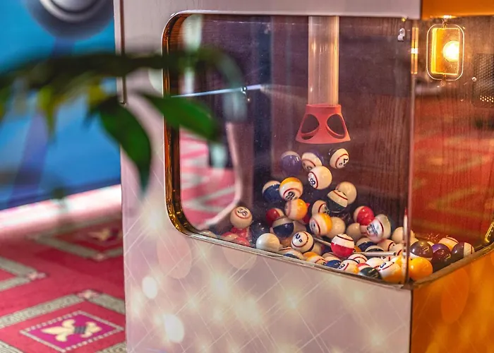 Casino&hotel Admiral 3* Kozina