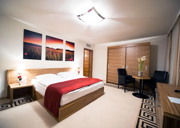 Casino & Admiral Kozina