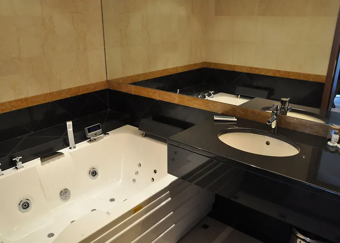 Casino & Admiral Hotel