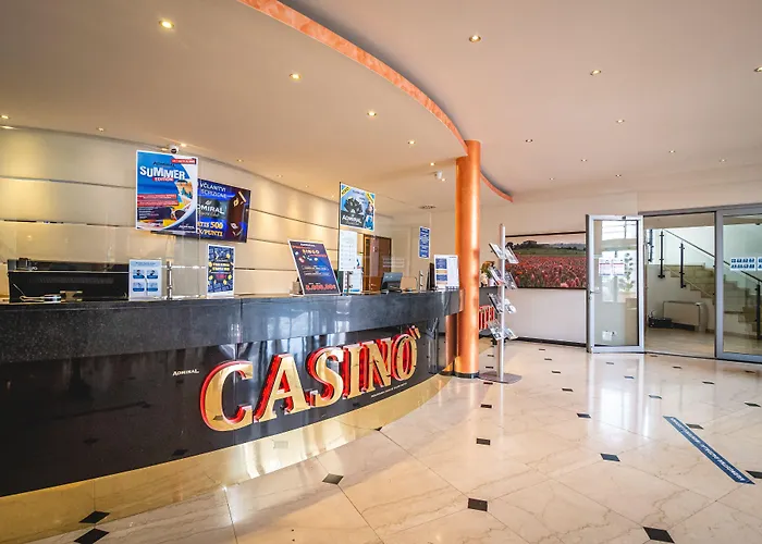 Casino & Admiral 酒店 科济纳