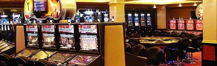 Casino & Admiral 酒店